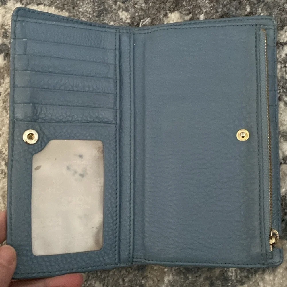 Blue Michael Kors Wallet! - Picture 3 of 7